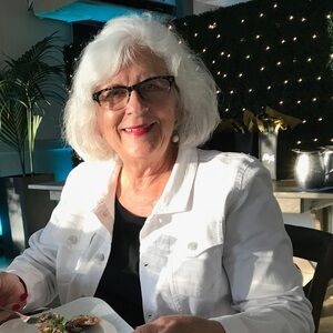 Meet your Posher, Libby